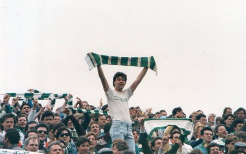 Fan with scarf Love Street 86