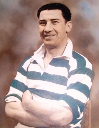 Sean Fallon as Celtic captain 1952