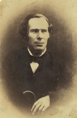 hugh-macdonald-portrait